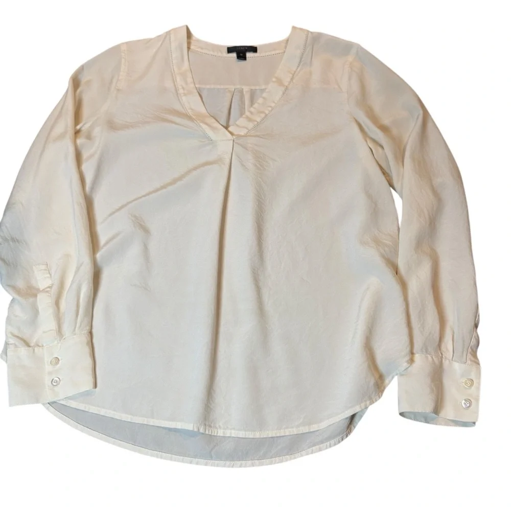 J. Crew Cream 100% silk V-Neck Blouse sz 10‎